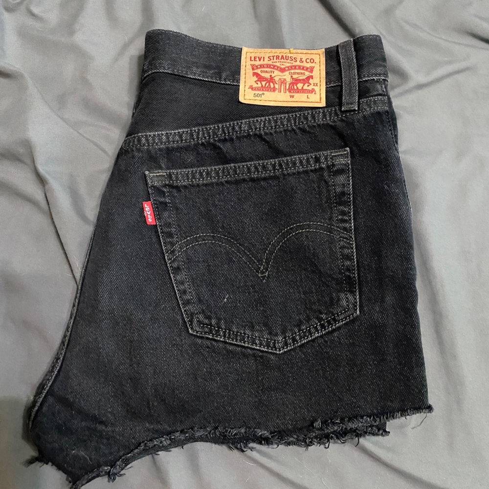 501 Levi’s High Waisted Shorts